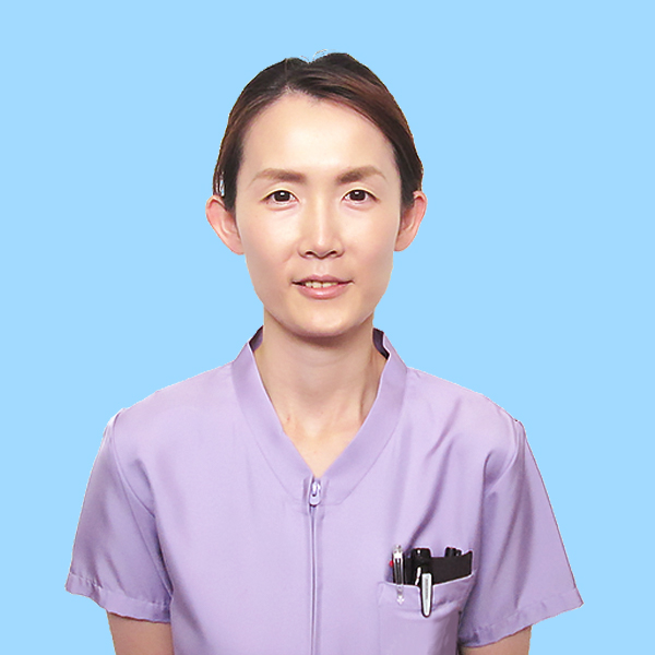 奈穂さん 2011年入職 看護補助者